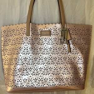 Coach tote